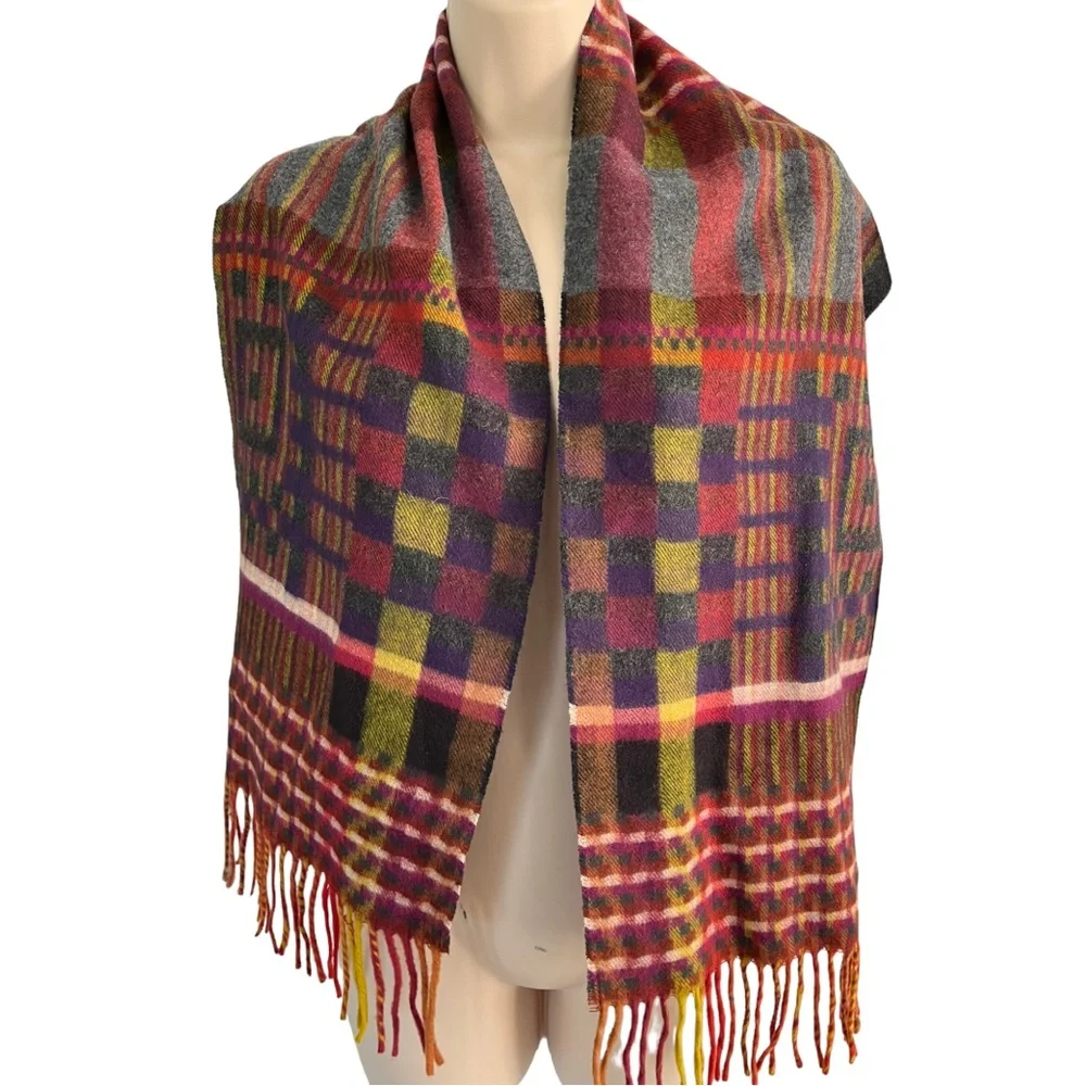 Womens/Mens soft fringe geometric scarf